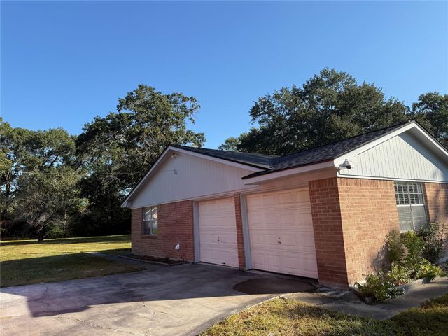 5622 Killough Street, Houston, TX 77086