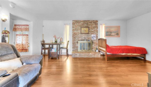 17788 San Bernardino, Fontana, CA 92335
