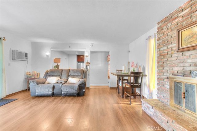 17788 San Bernardino, Fontana, CA 92335