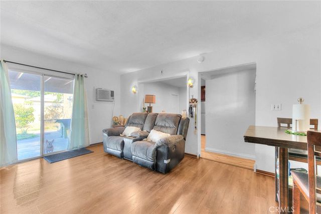 17788 San Bernardino, Fontana, CA 92335