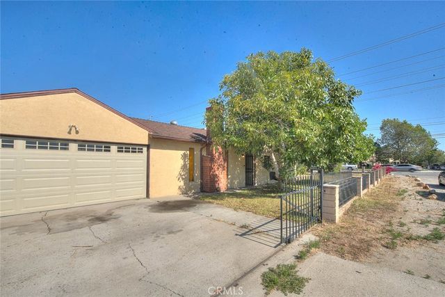 17788 San Bernardino, Fontana, CA 92335