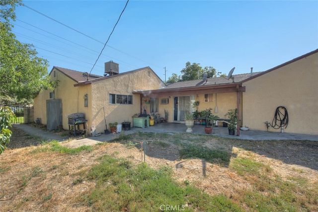 17788 San Bernardino, Fontana, CA 92335