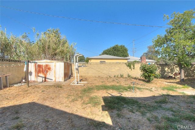 17788 San Bernardino, Fontana, CA 92335
