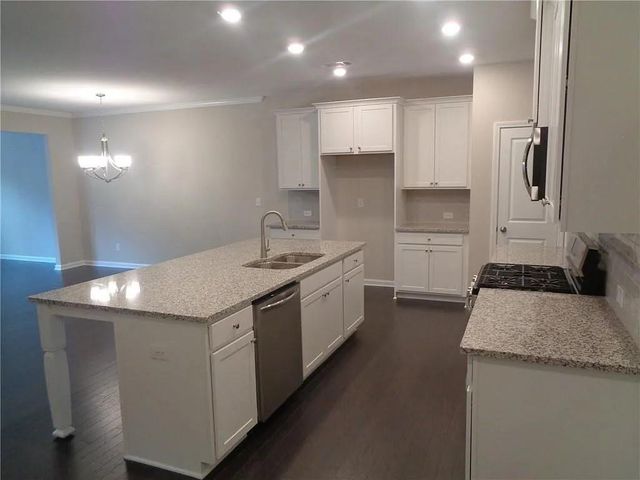 669 Lansing Grove Way, Lawrenceville, GA 30043