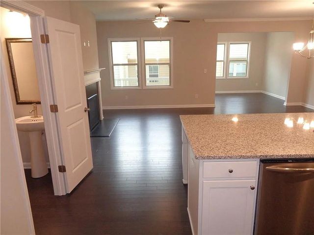 669 Lansing Grove Way, Lawrenceville, GA 30043