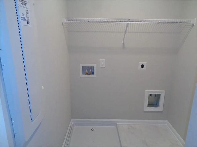669 Lansing Grove Way, Lawrenceville, GA 30043