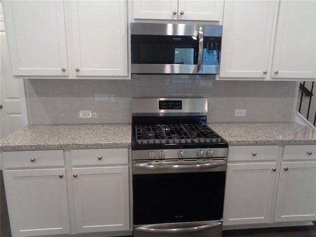 669 Lansing Grove Way, Lawrenceville, GA 30043