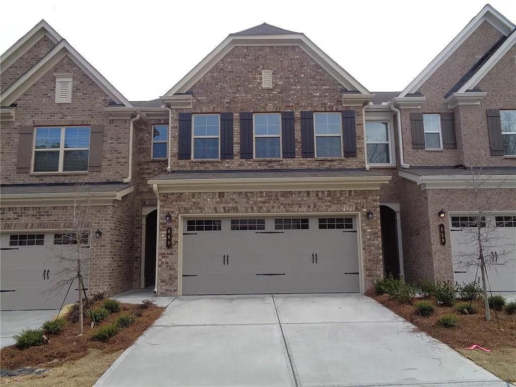 669 Lansing Grove Way, Lawrenceville, GA 30043