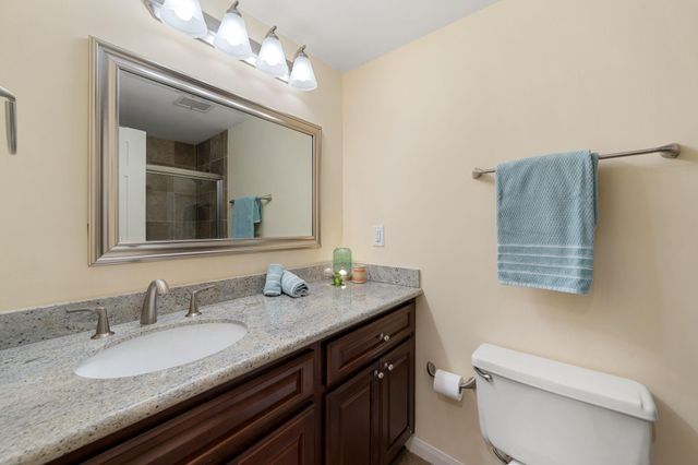 2001 Holcombe Boulevard 803, Houston, TX 77030