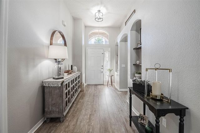 2524 SIENA WAY, Valrico, FL 33596