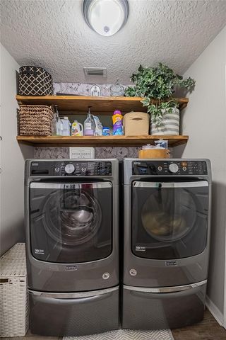 2524 SIENA WAY, Valrico, FL 33596