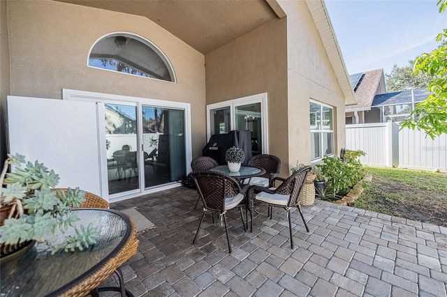 2524 SIENA WAY, Valrico, FL 33596