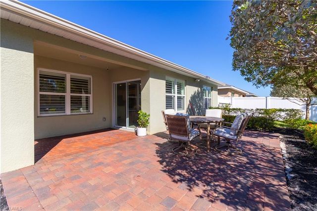 26987 Wildwood Pines LN, Bonita Springs, FL 34135