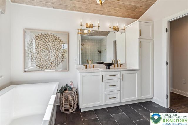 4441 East Taviston Court, Upper Milford Twp, PA 18049