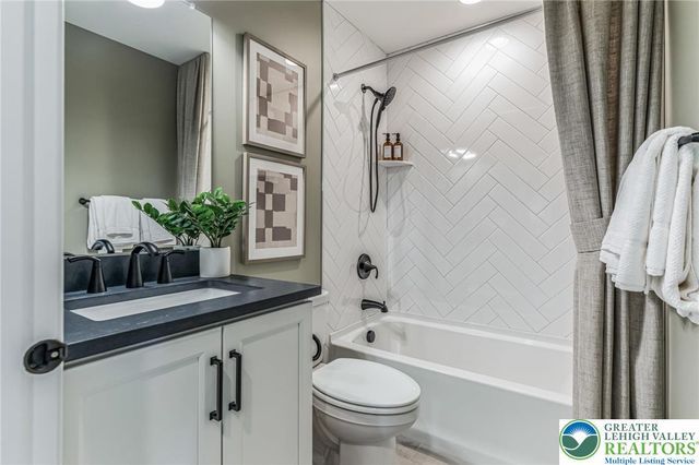 4441 East Taviston Court, Upper Milford Twp, PA 18049