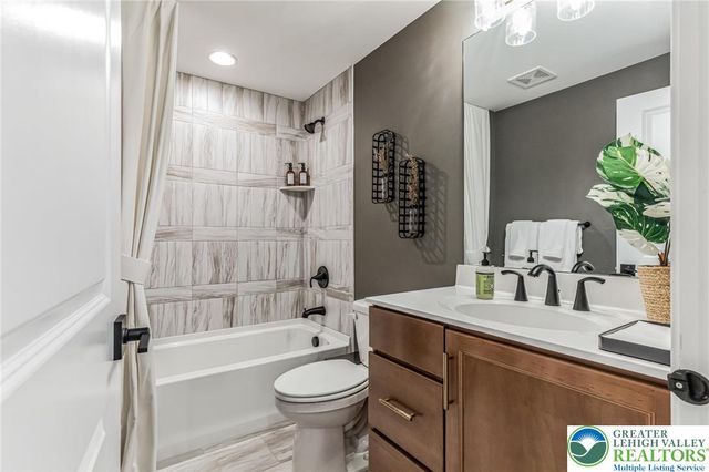 4441 East Taviston Court, Upper Milford Twp, PA 18049