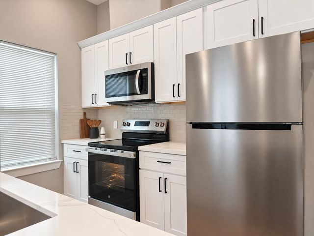 4124 Vaughn Street A, Houston, TX 77016