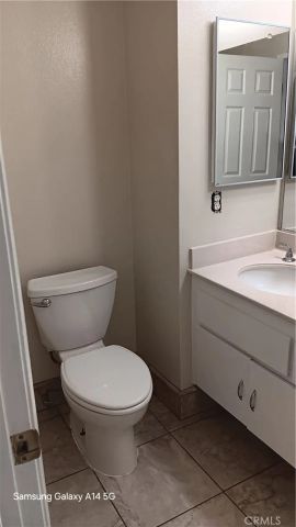 10415 Hayford Street B, Bellflower, CA 90706