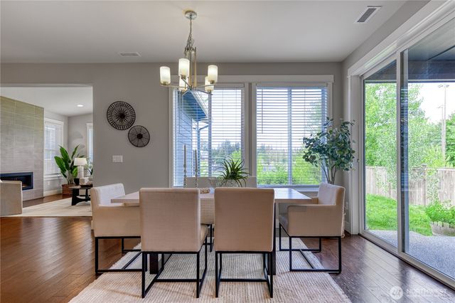 13424 Little Bear Creek Place, Woodinville, WA 98072