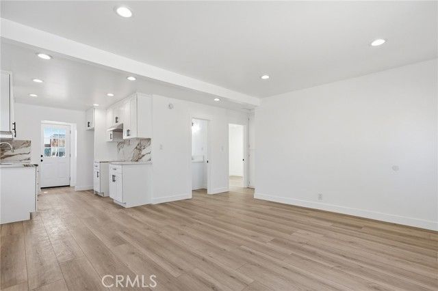 910 E 107th Street, Los Angeles, CA 90002