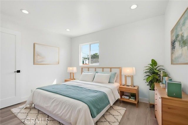 910 E 107th Street, Los Angeles, CA 90002