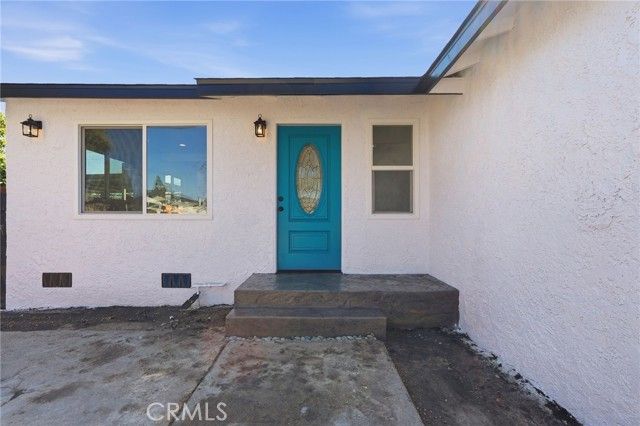 910 E 107th Street, Los Angeles, CA 90002