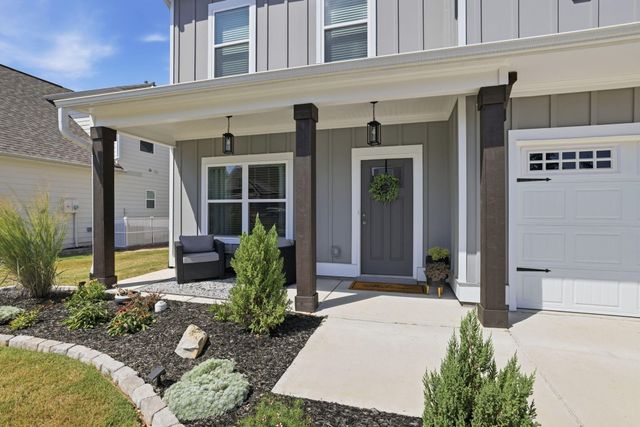 8157 Snowdrop Way, Ooltewah, TN 37363