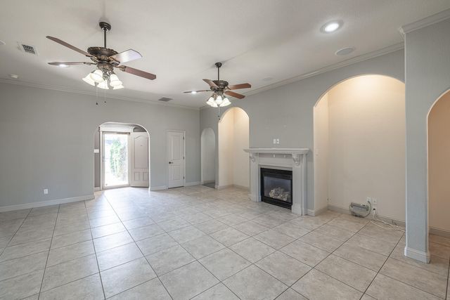 6406 93rd Street, Lubbock, TX 79424