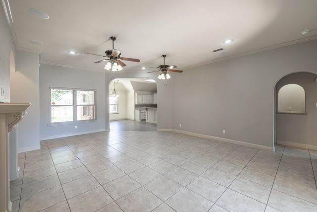6406 93rd Street, Lubbock, TX 79424