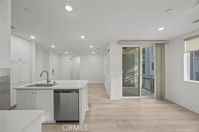 980 N Tangent Privado 202, Ontario, CA 91764