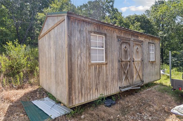 58 Seminole Trail, Spavinaw, OK 74366