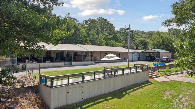 58 Seminole Trail, Spavinaw, OK 74366