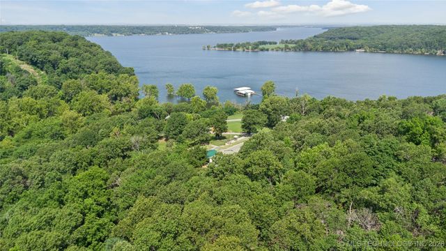 58 Seminole Trail, Spavinaw, OK 74366