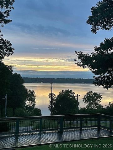 58 Seminole Trail, Spavinaw, OK 74366