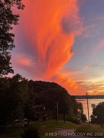 58 Seminole Trail, Spavinaw, OK 74366