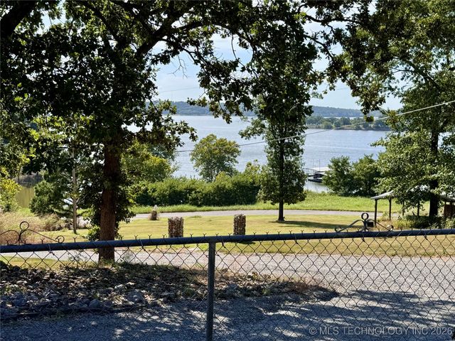 58 Seminole Trail, Spavinaw, OK 74366