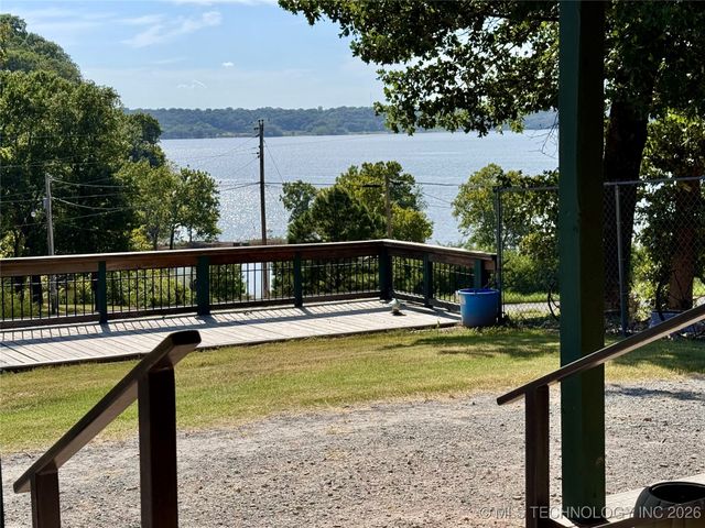 58 Seminole Trail, Spavinaw, OK 74366