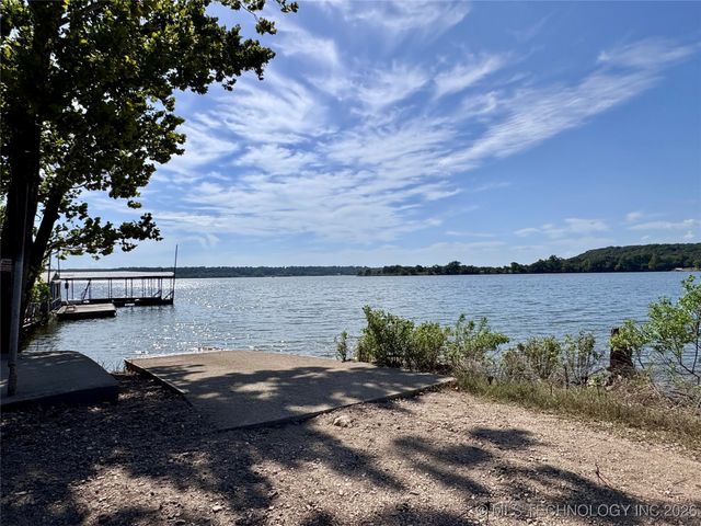 58 Seminole Trail, Spavinaw, OK 74366