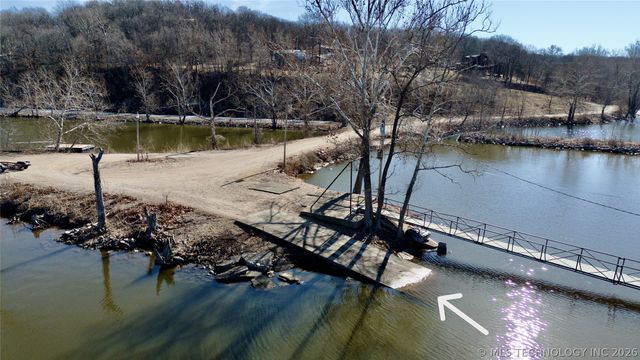 58 Seminole Trail, Spavinaw, OK 74366