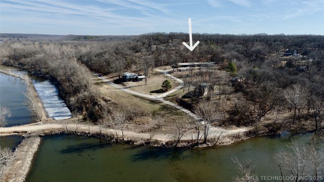 58 Seminole Trail, Spavinaw, OK 74366