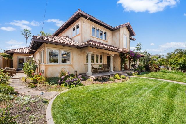 4175 Court Drive, Santa Cruz, CA 95062