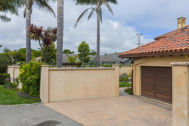 4175 Court Drive, Santa Cruz, CA 95062