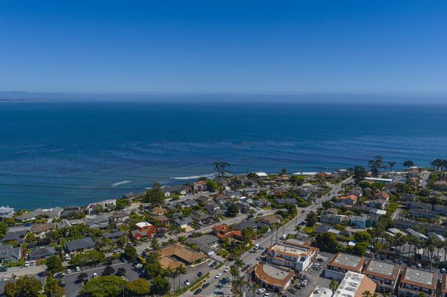4175 Court Drive, Santa Cruz, CA 95062