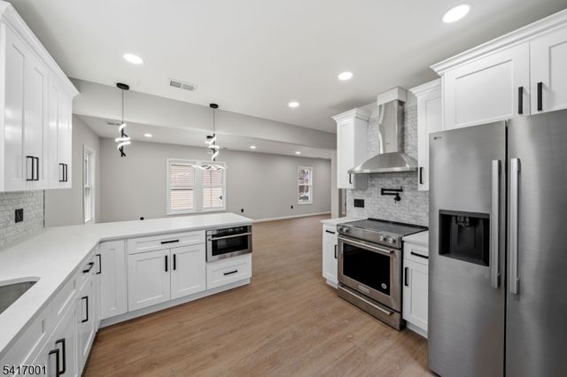 418 New Brunswick Ave, Pohatcong Twp., NJ 08865