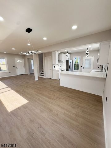 418 New Brunswick Ave, Pohatcong Twp., NJ 08865