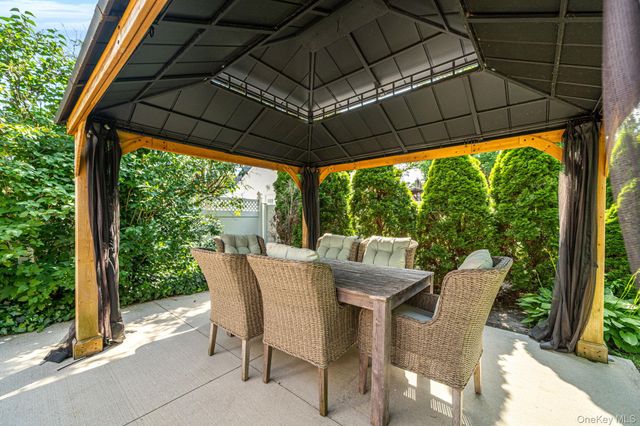 59 Northridge Street, Patchogue, NY 11772