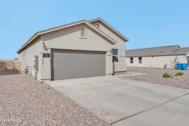 11493 SUNSET VIEW Drive, Socorro, TX 79927