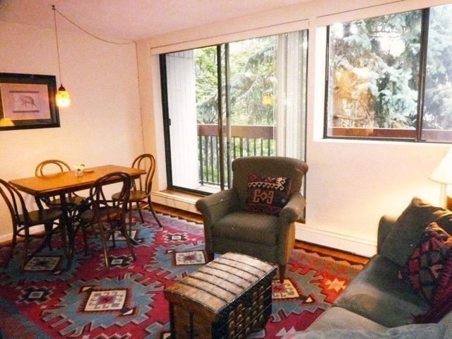 1643 Cambridge St 42, Cambridge, MA 02138