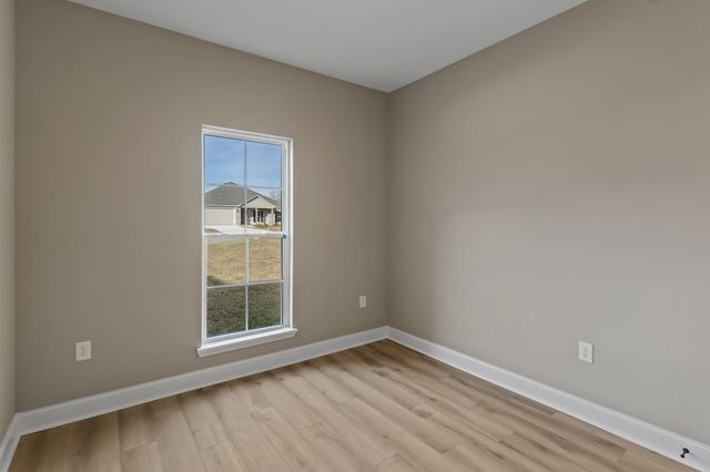 15 Golden Oak, Hattiesburg, MS 39402