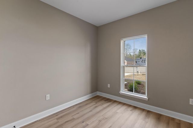 15 Golden Oak, Hattiesburg, MS 39402